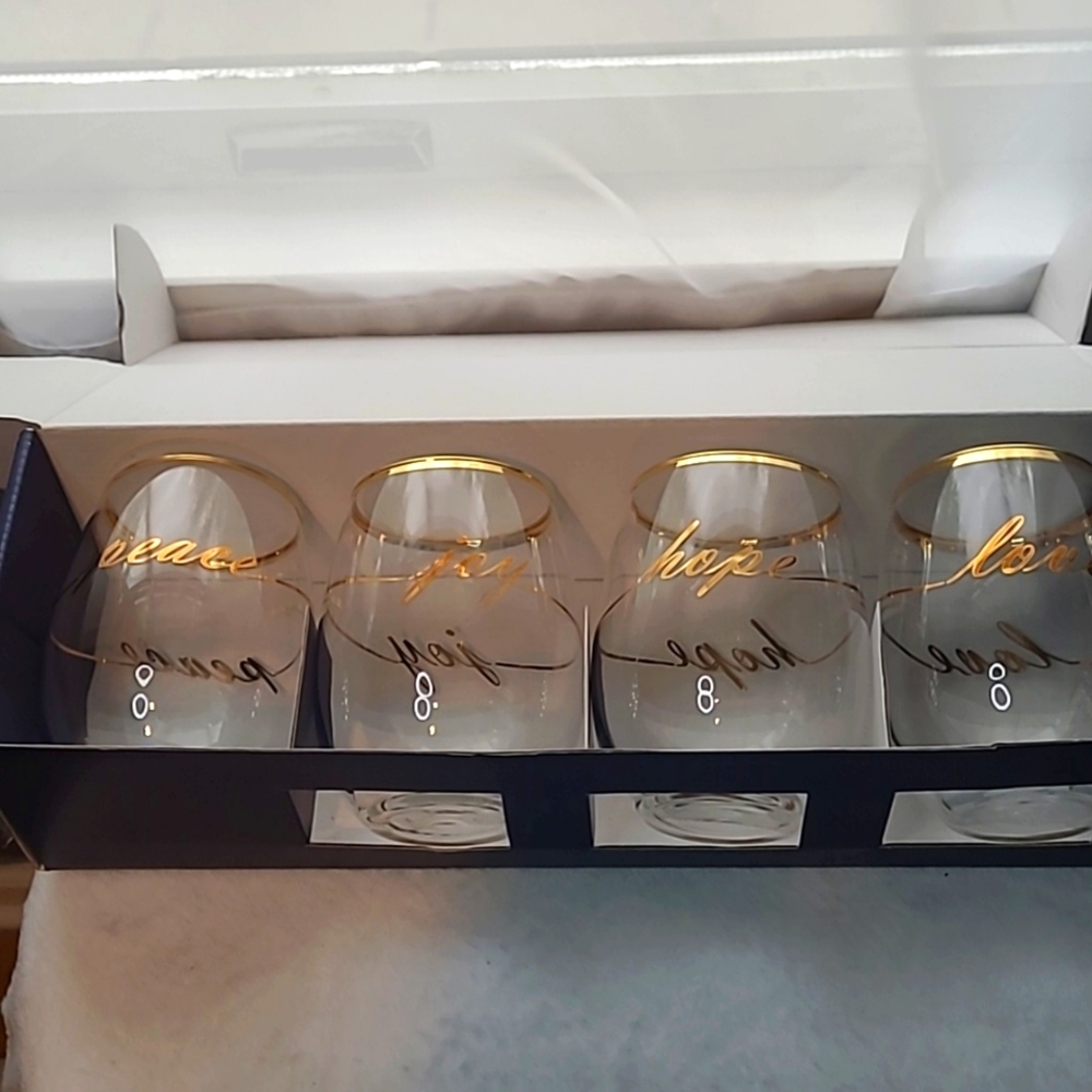 Luminarc Four Piece Holiday Glasses